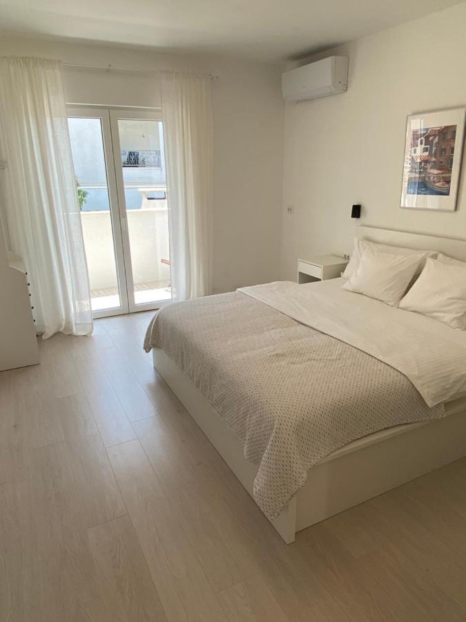 Feelathome Hvar Apartments Хвар Екстер'єр фото