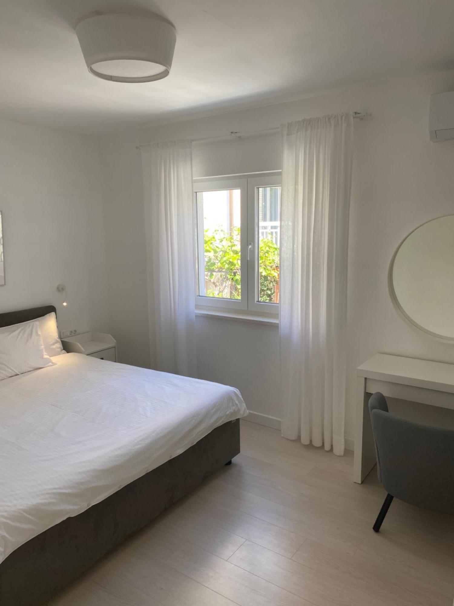 Feelathome Hvar Apartments Хвар Екстер'єр фото