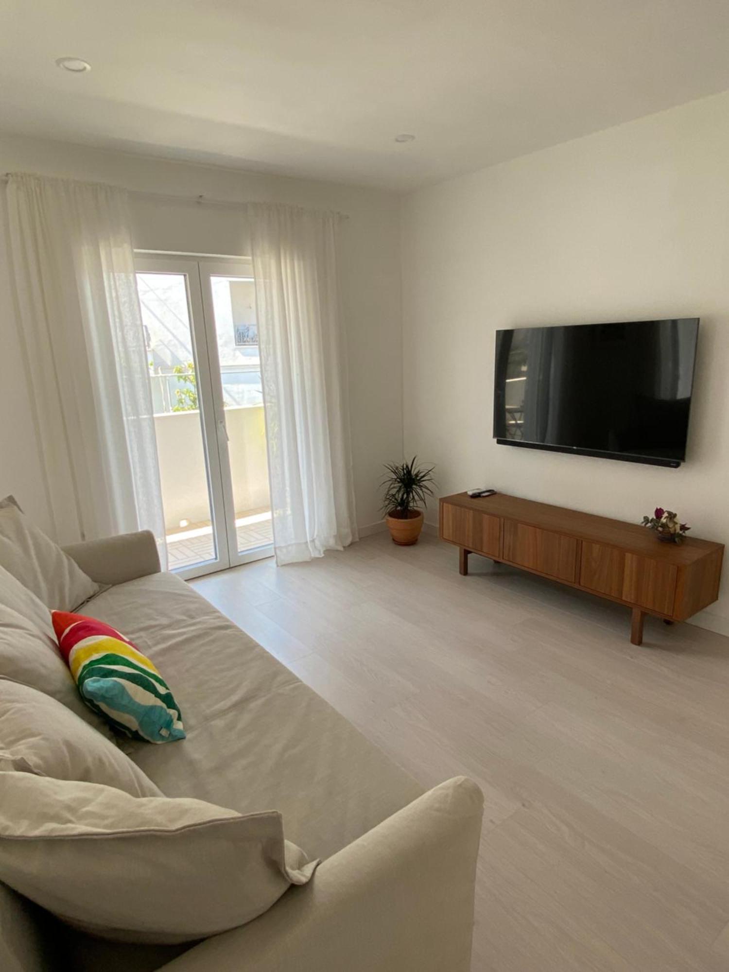 Feelathome Hvar Apartments Хвар Номер фото